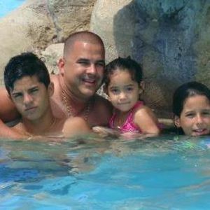 Meet your Posher, Javier